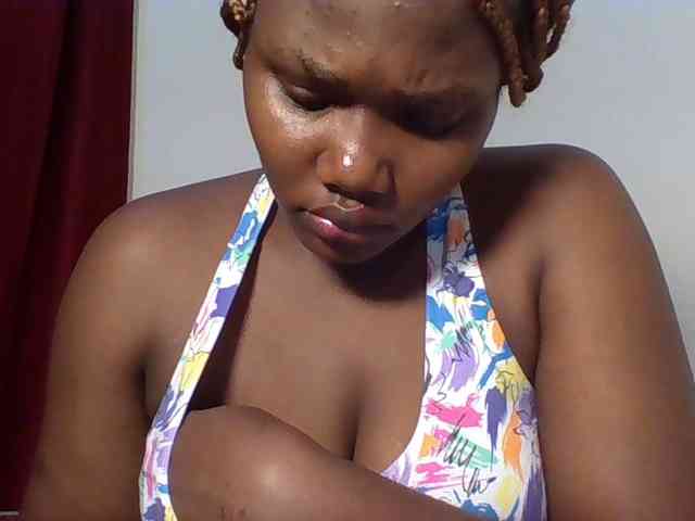 Ebonywaffle webcam