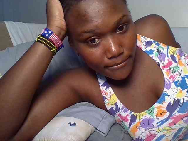 Ebonywaffle webcam