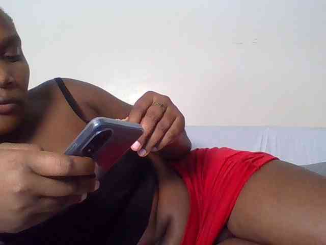 Ebonywaffle webcam