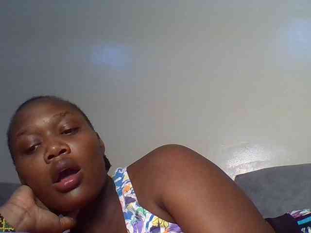 Ebonywaffle webcam