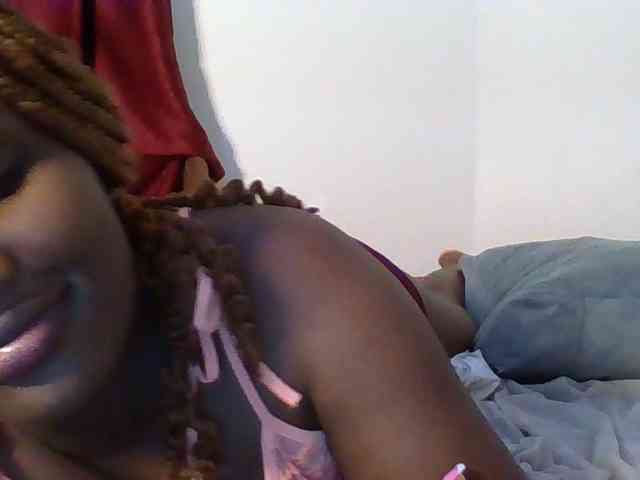 Ebonywaffle webcam