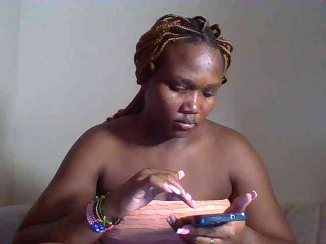 Ebonywaffle webcam