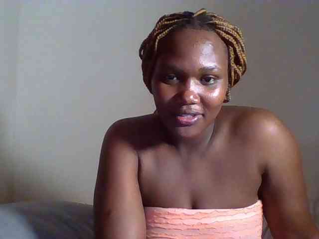 Ebonywaffle webcam