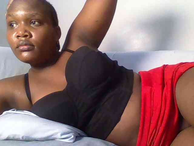 Ebonywaffle webcam