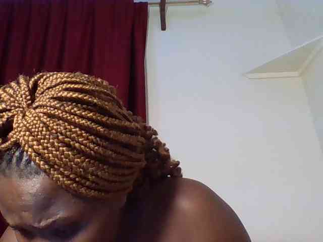 Ebonywaffle webcam