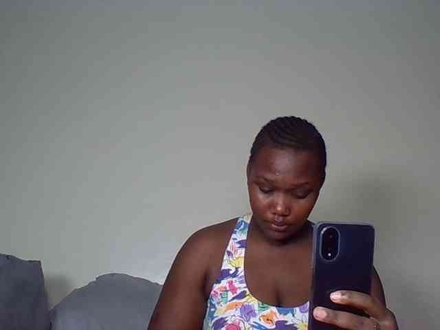 Ebonywaffle webcam
