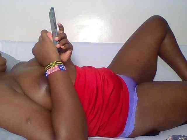 Ebonywaffle webcam