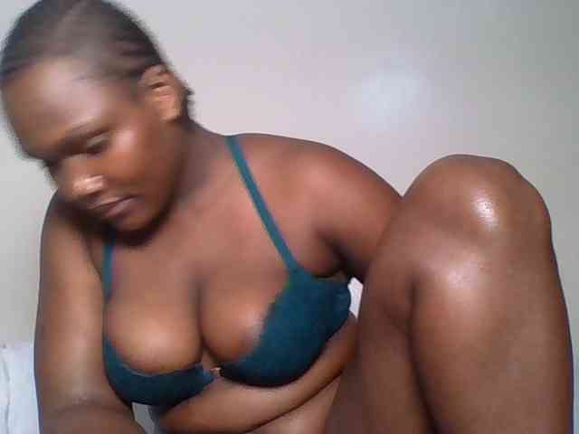 Ebonywaffle webcam