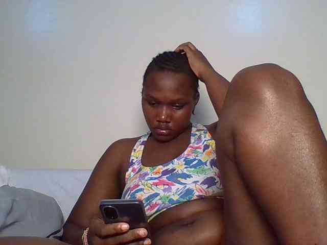 Ebonywaffle webcam