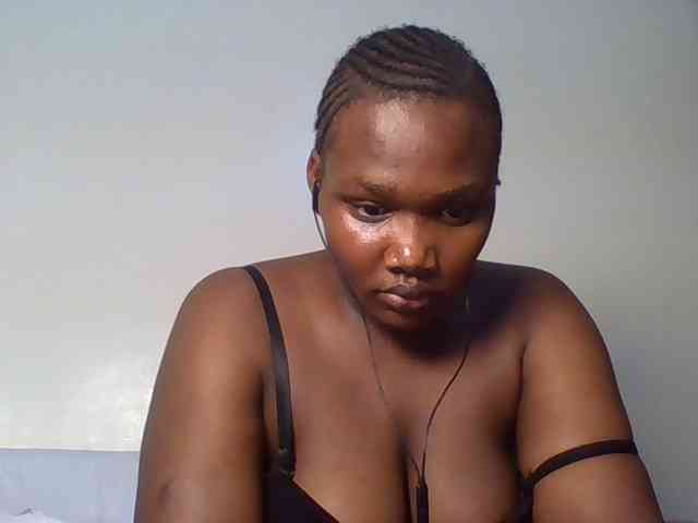 Ebonywaffle webcam