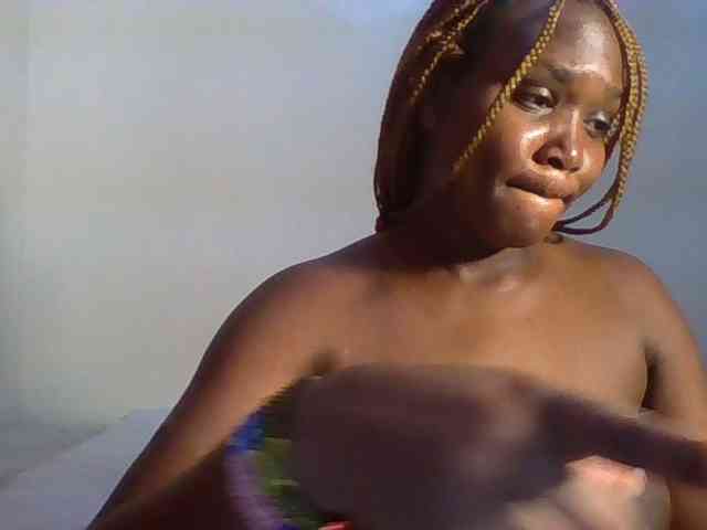 Ebonywaffle webcam