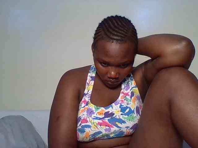 Ebonywaffle webcam