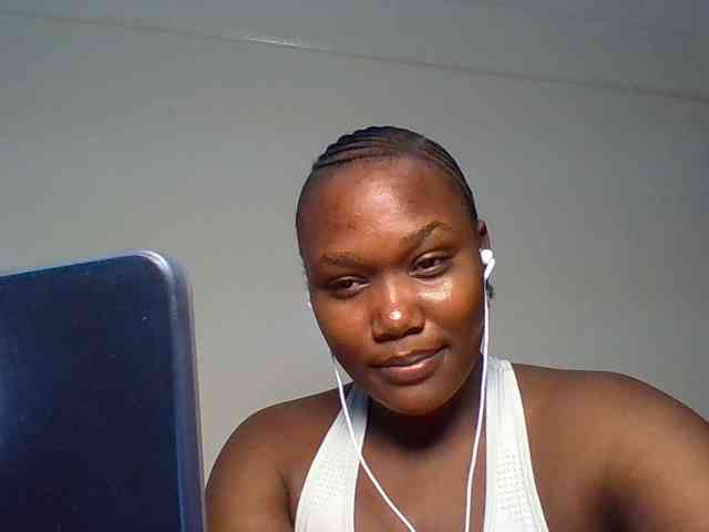 Ebonywaffle's webcam live show