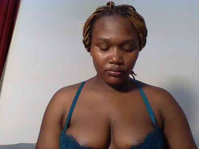 Ebonywaffle webcam