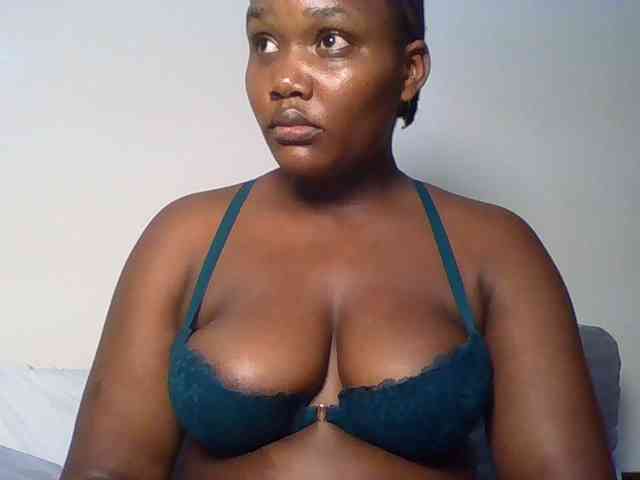 Ebonywaffle webcam