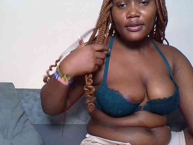 Ebonywaffle webcam