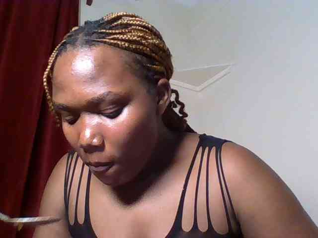 Ebonywaffle webcam