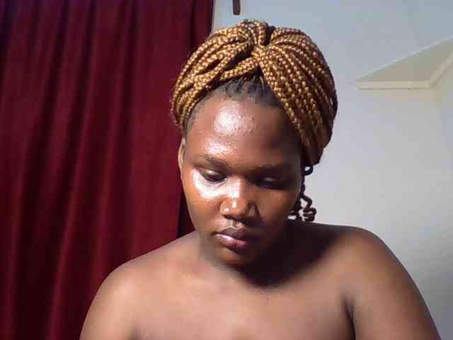 Ebonywaffle webcam