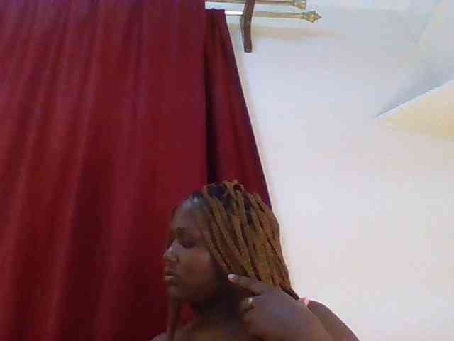 Ebonywaffle webcam