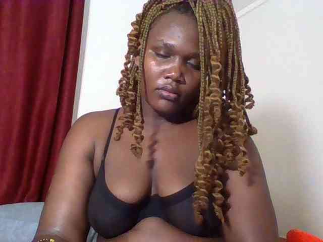 Ebonywaffle webcam