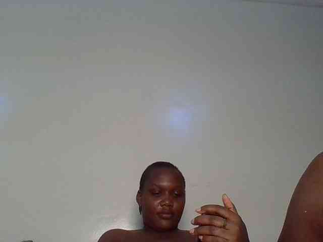 Ebonywaffle webcam