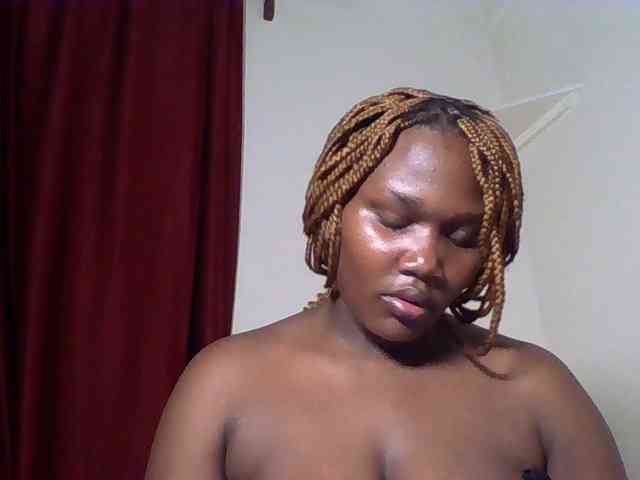 Ebonywaffle webcam