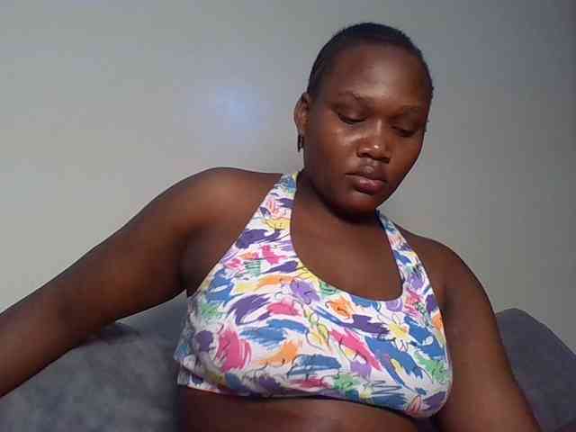 Ebonywaffle webcam