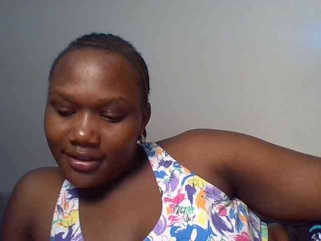 Ebonywaffle webcam