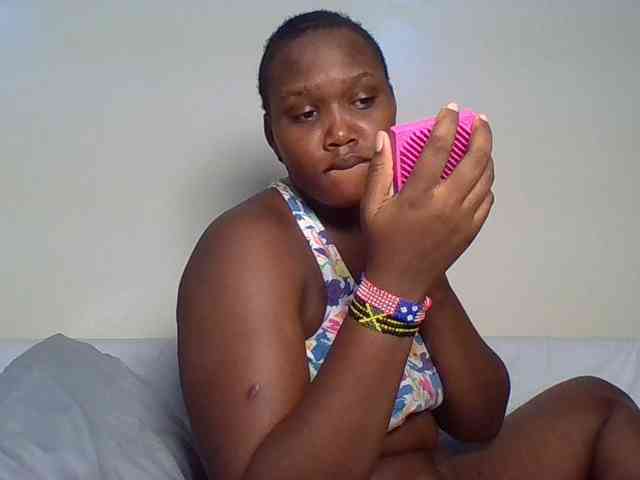 Ebonywaffle webcam