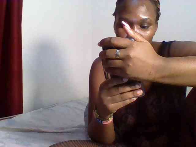 Ebonywaffle webcam