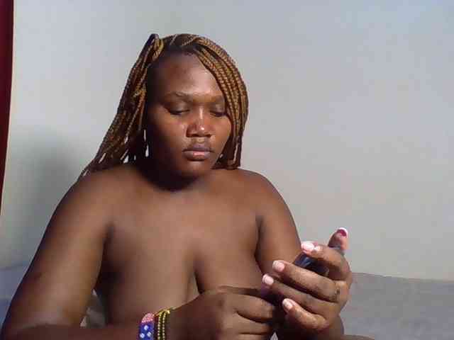 Ebonywaffle webcam