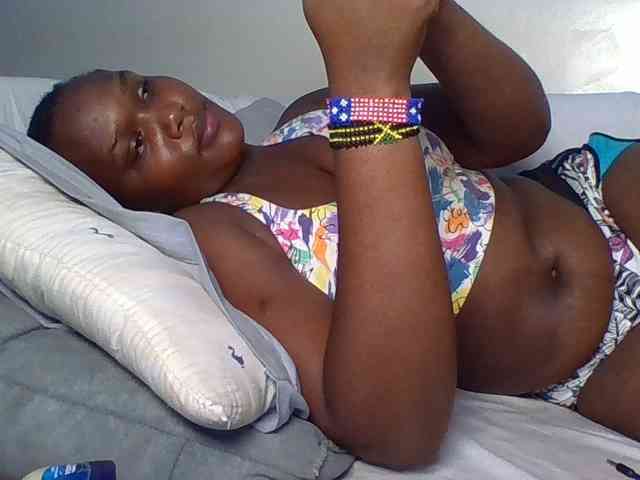 Ebonywaffle webcam