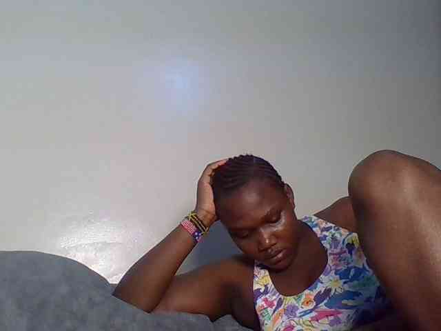Ebonywaffle webcam