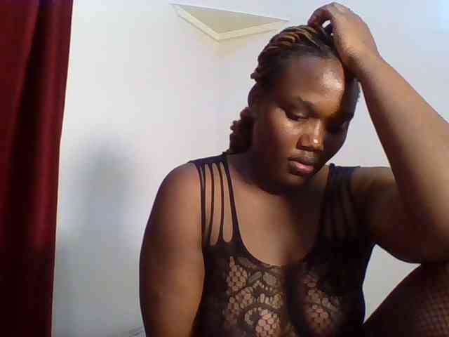 Ebonywaffle webcam