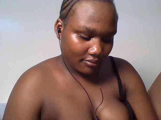 Ebonywaffle webcam