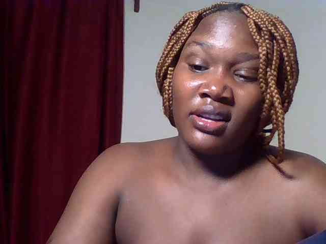 Ebonywaffle webcam
