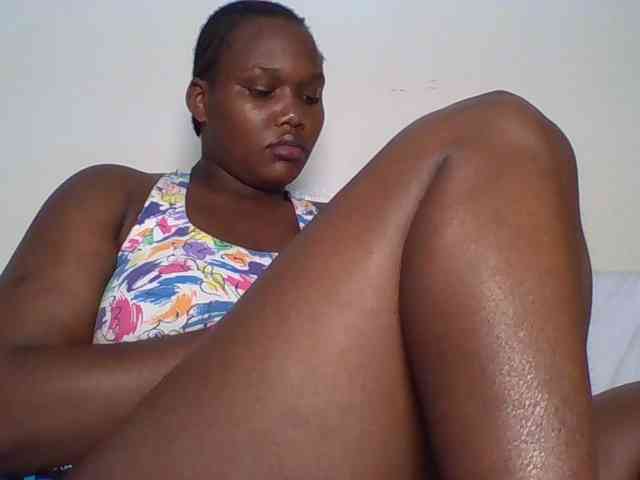 Ebonywaffle webcam