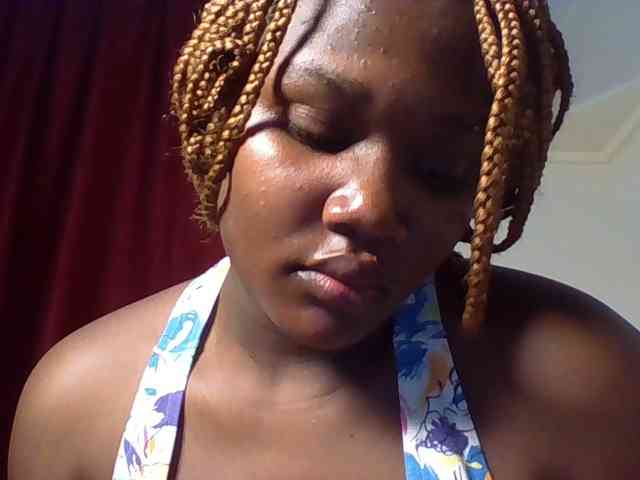 Ebonywaffle webcam