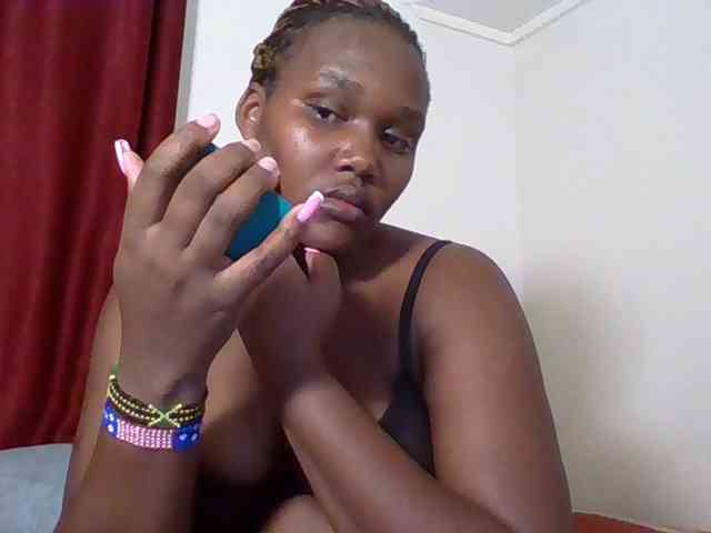 Ebonywaffle webcam