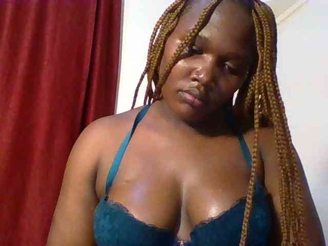 Ebonywaffle webcam