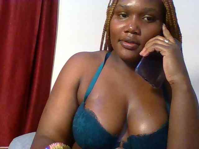 Ebonywaffle webcam
