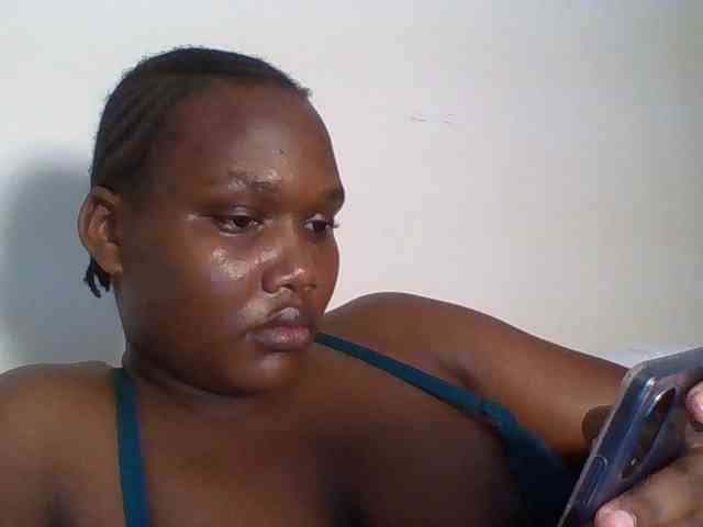 Ebonywaffle webcam