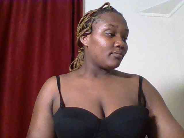 Ebonywaffle webcam