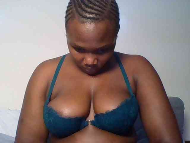 Ebonywaffle webcam