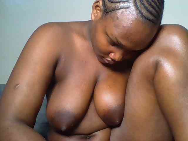 Ebonywaffle webcam