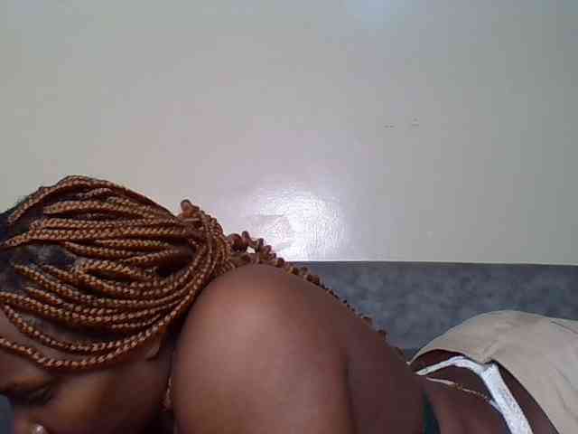 Ebonywaffle webcam