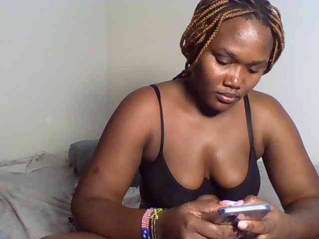Ebonywaffle webcam