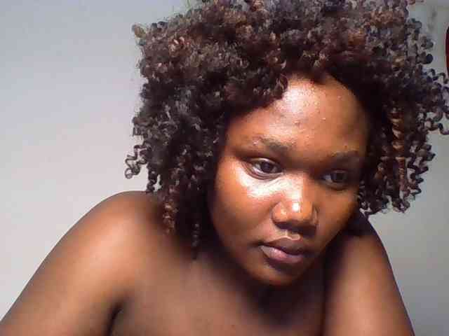 Ebonywaffle webcam