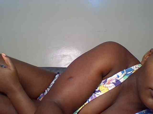 Ebonywaffle webcam