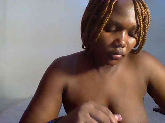 Ebonywaffle webcam